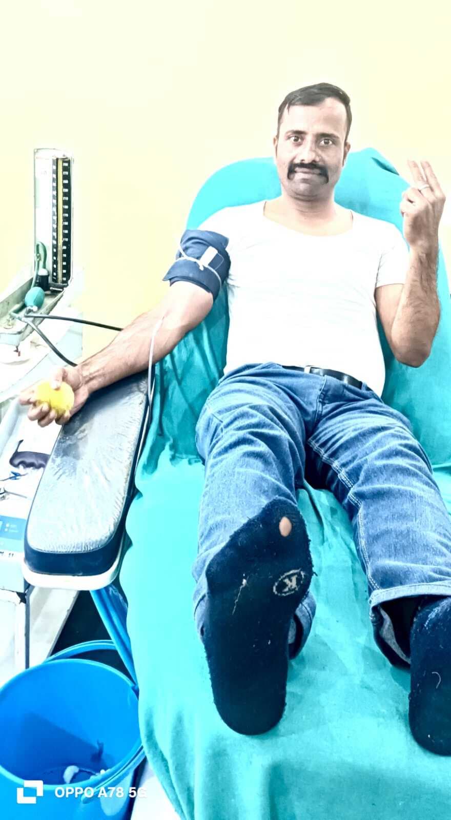 Dhanbad News: बलियापुर के माले कार्यकर्ता ने 39वीं बार किया रक्तदान