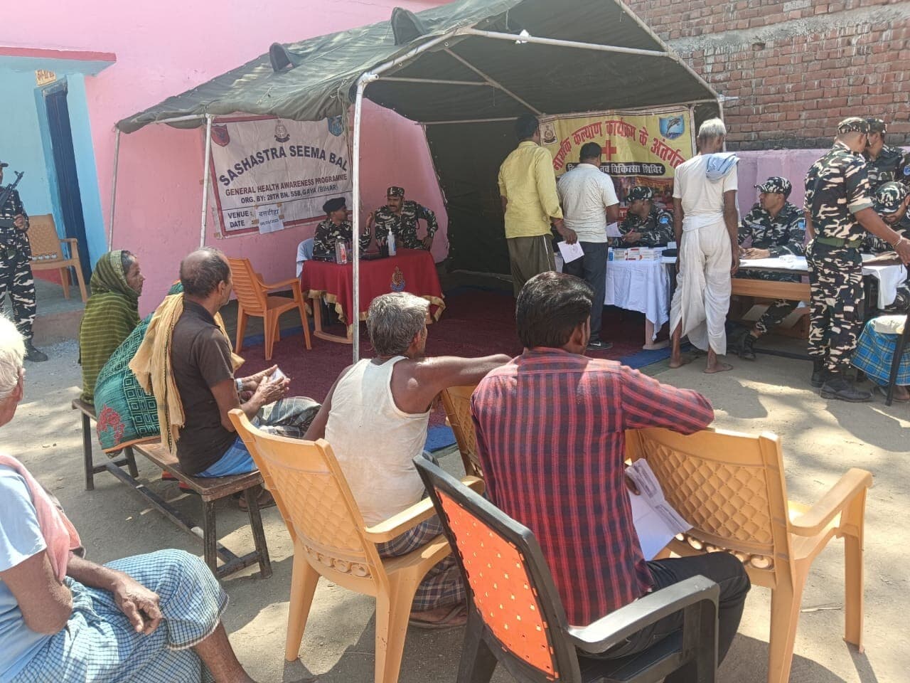 नागरिक कल्याण कार्यक्रम के तहत निशुल्क स्वास्थ्य शिविर