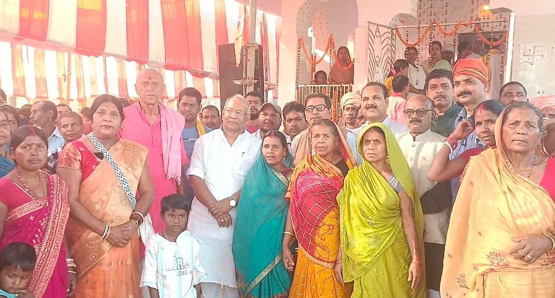 अखंड हरिनाम संकीर्तन यज्ञ में शामिल हुए पूर्व डिप्टी सीएम