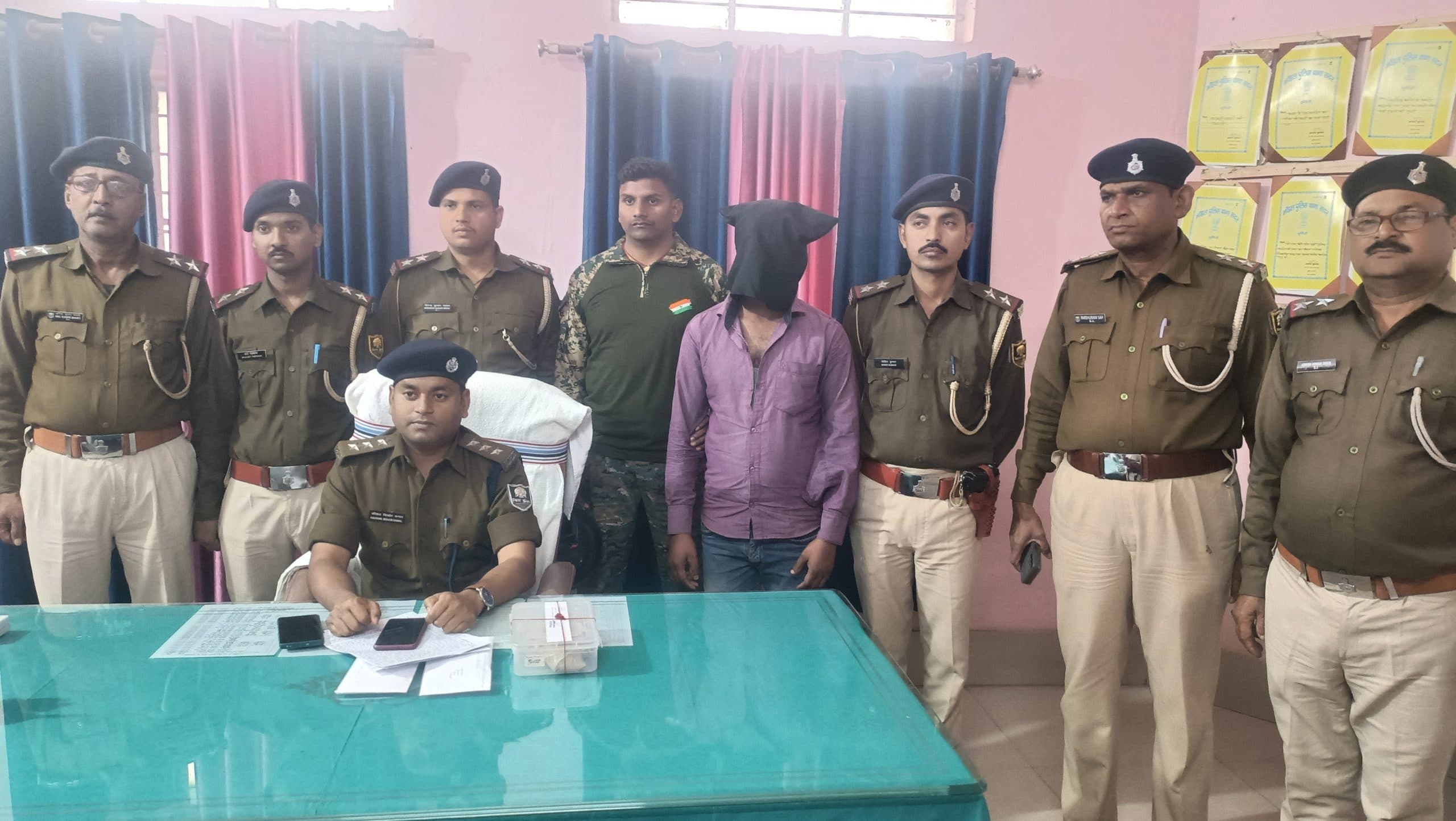 175 ग्राम स्मैक के साथ तस्कर गिरफ्तार, दूसरा मौके से हुआ फरार