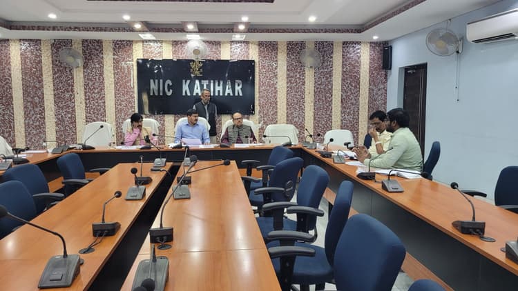 बरारी, आजमनगर व बारसोई में बनेगा आवासीय विज्ञान विद्यालय