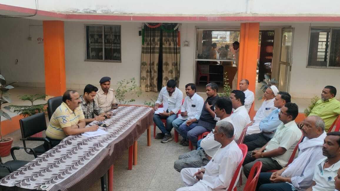 होली में हुड़दंग व अश्लील गाना बजाने से करें परहेज :बीडीओ