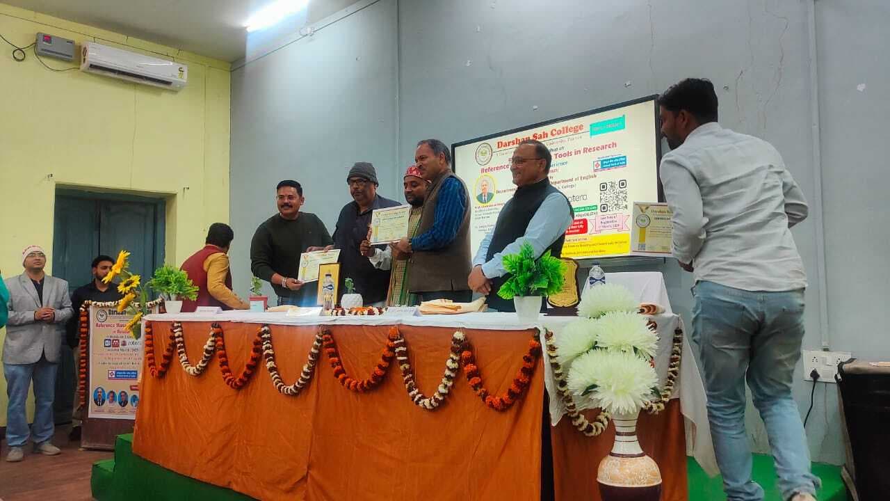 प्राकृतिक खेती करने से होने वाले लाभ की किसानों को दी गयी जानकारी