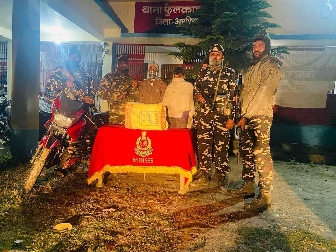 14 किलो गांजा जब्त, दो तस्कर गिरफ्तार