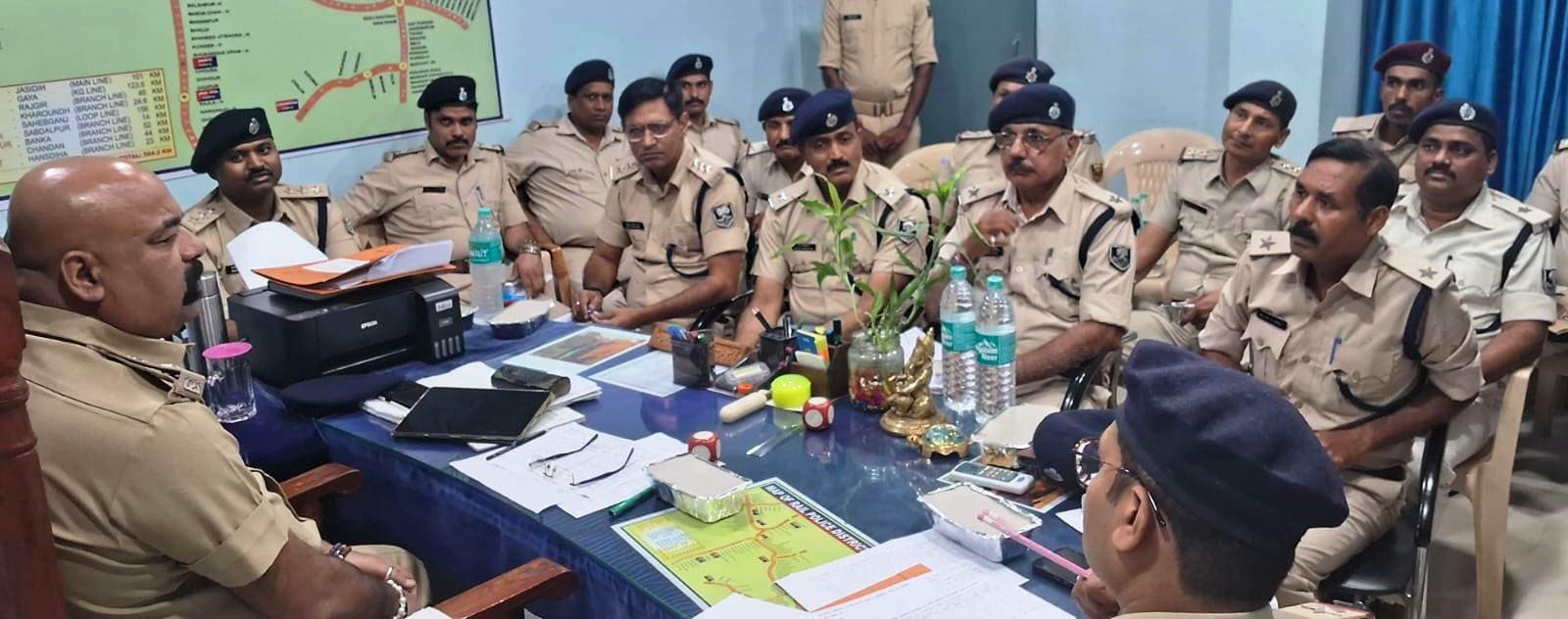 होली के दौरान रेल यात्रा की सुरक्षा को लेकर चौकस रहें पुलिस :  रेल एसपी