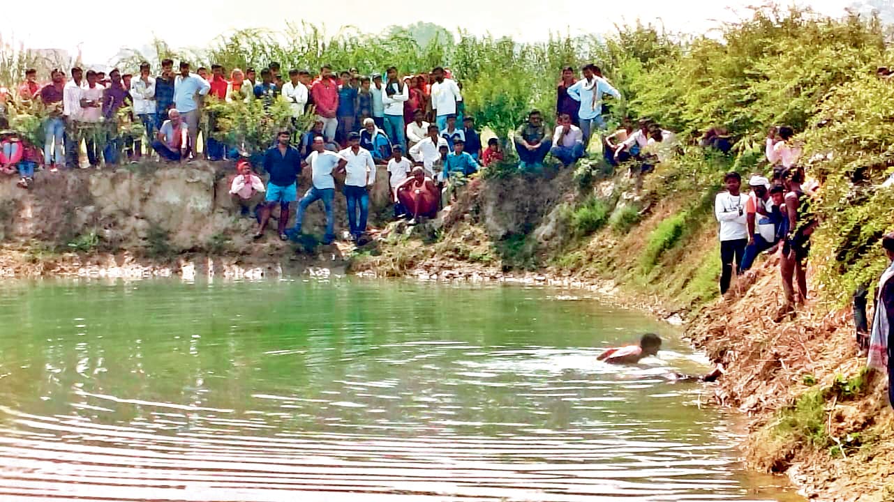 Gopalganj News : लापता युवती का तालाब में मिला शव, युवक की तलाश