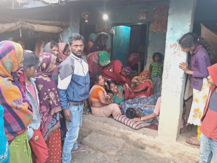 Samastipur News:सड़क दुर्घटना में दो सवार दो युवकों की मौत, एक जख्मी