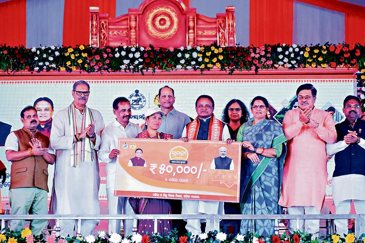 Bhubaneswar News: सुभद्रा योजना में एक करोड़ 64 हजार महिलाओं को मिली 5000 रुपये की आर्थिक सहायता