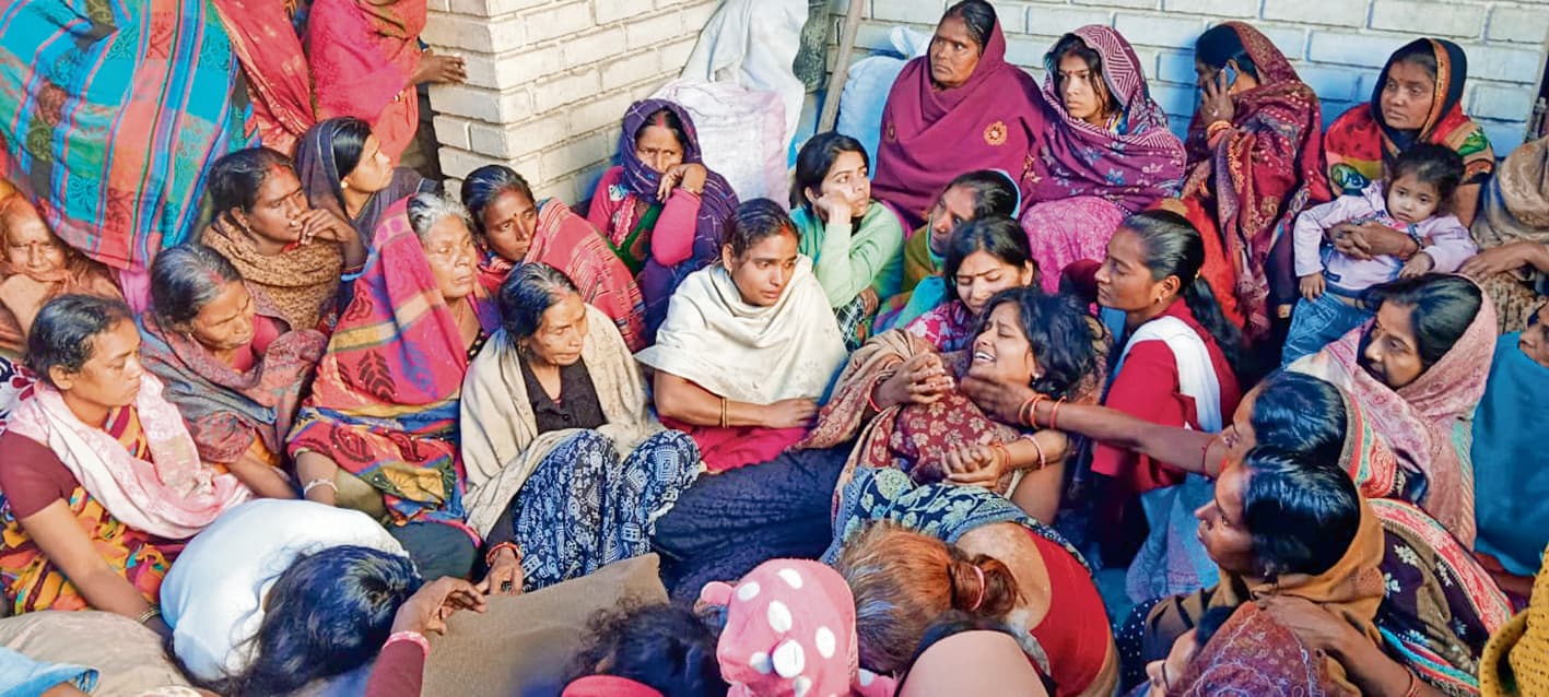 hajipur news. बेटी के घर से मांगलिक कार्य में शामिल होकर लौट रहे अधेड़ की सड़क हादसे में मौत