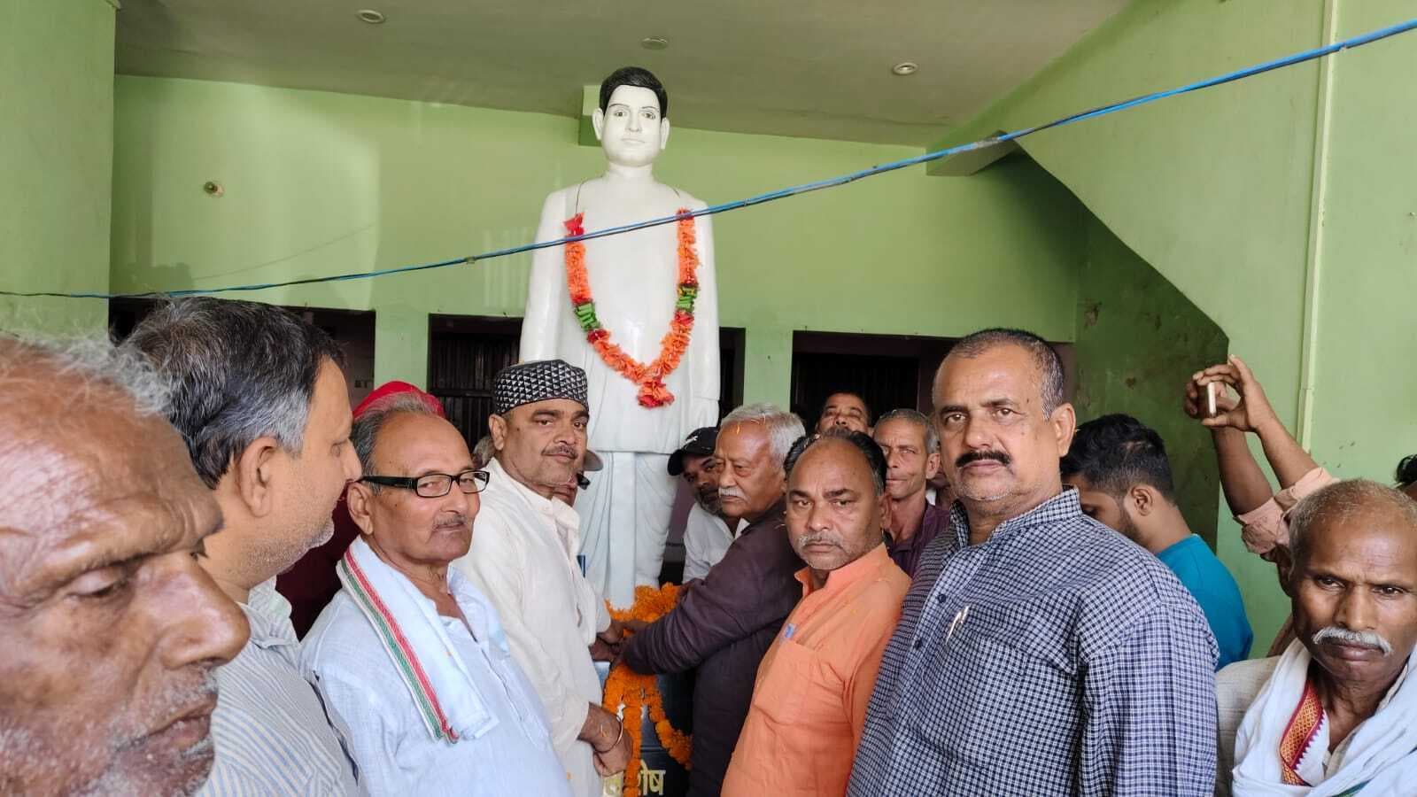 दिवंगत नेता कॉमरेड हरीवल्लभ नारायण सिंह की 35वीं पुण्यतिथि मनायी