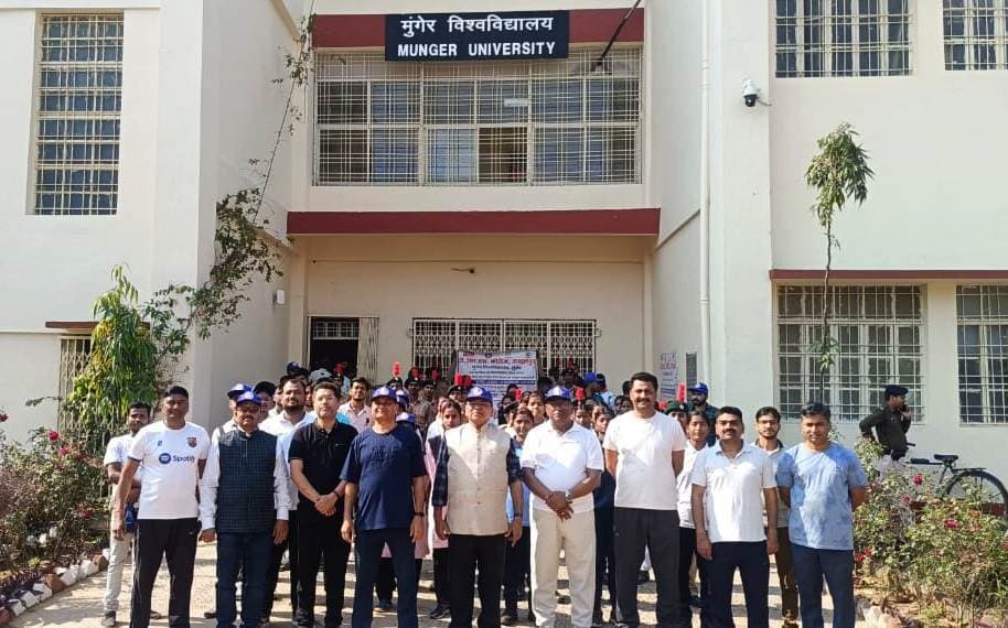 महिलाएं अपने दैनिक दिनचर्या में शारीरिक गतिविधि को करें शामिल : कुलपति