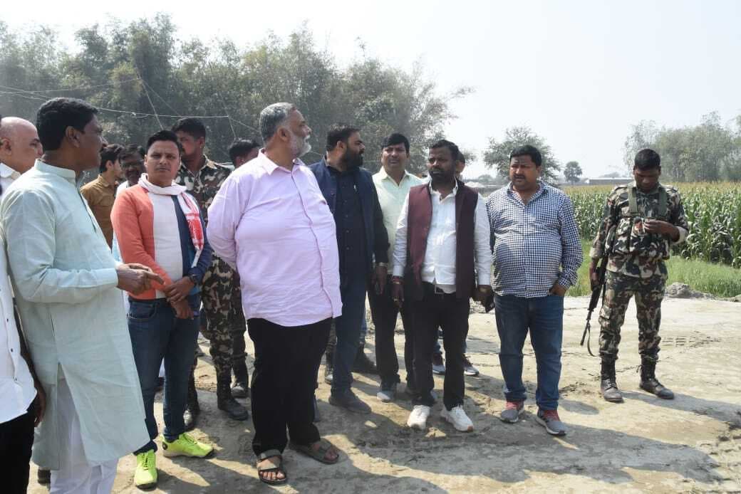 सांसद ने किया पूर्णिया एयरपोर्ट के निर्माण कार्य का निरीक्षण