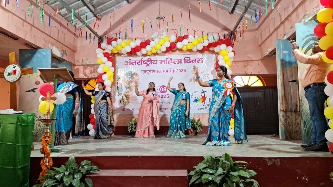 संत पीटर कैंपस में महिला दिवस पर 400 महिलाओं ने  लिया हिस्सा