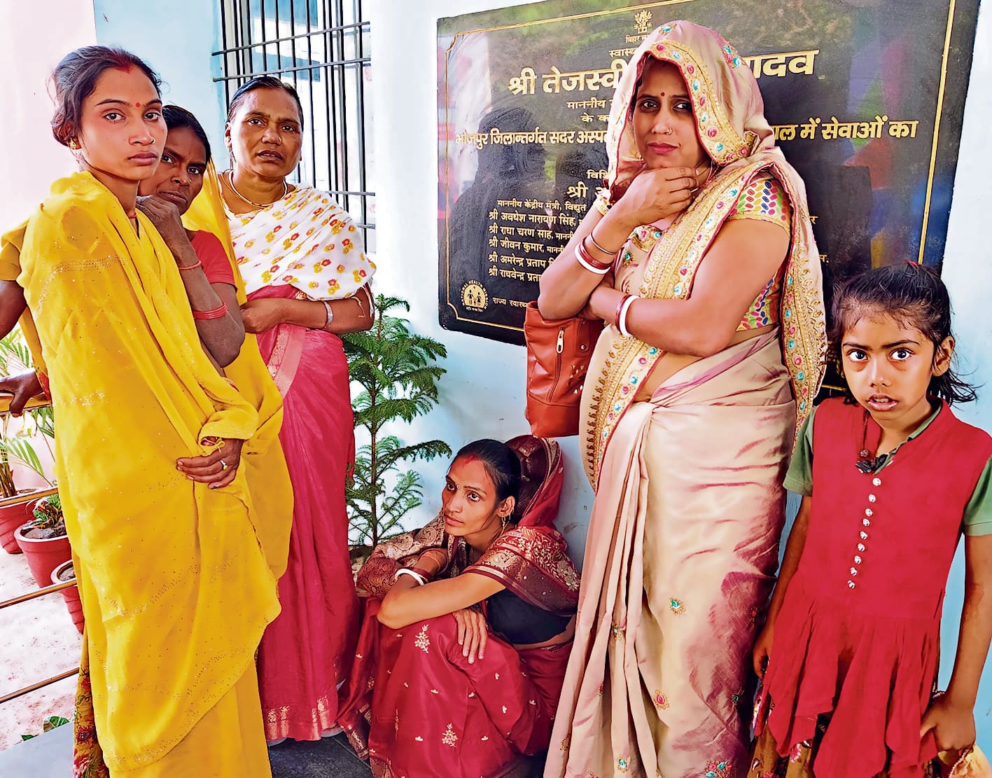 बेलगाम ट्रक ने बारात से घर लौट रहे बाइक सवार युवक को मारी टक्कर, गयी जान