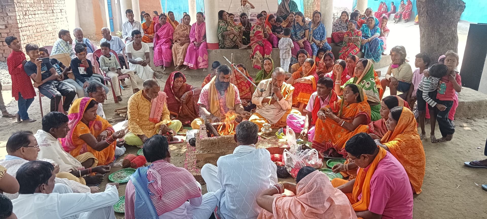 Seraikela News : श्रीमद् भागवत कथा के श्रवण से मिलता है मोक्ष : पंडित रामा नाथ