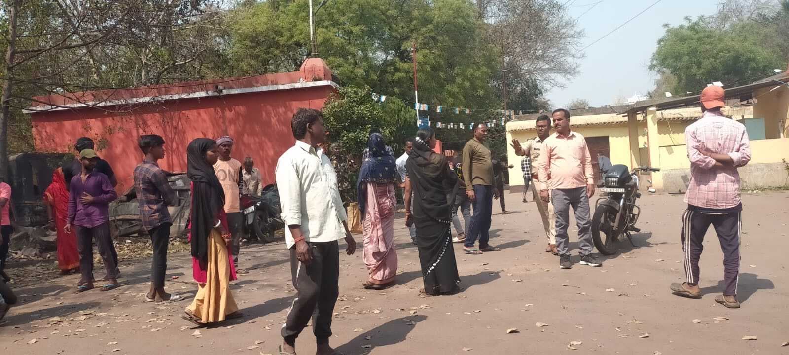 Dhanbad News: भौंरा में मामूली विवाद को ले युवकों ने मचाया उत्पात