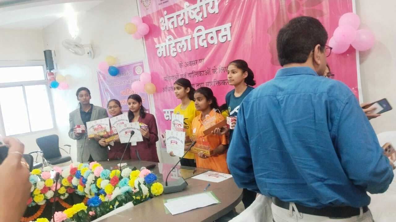 अंतर्राष्ट्रीय महिला दिवस पर राज्य स्तर से ओबीसी प्लस टू की तीन छात्रा हुई चयनित