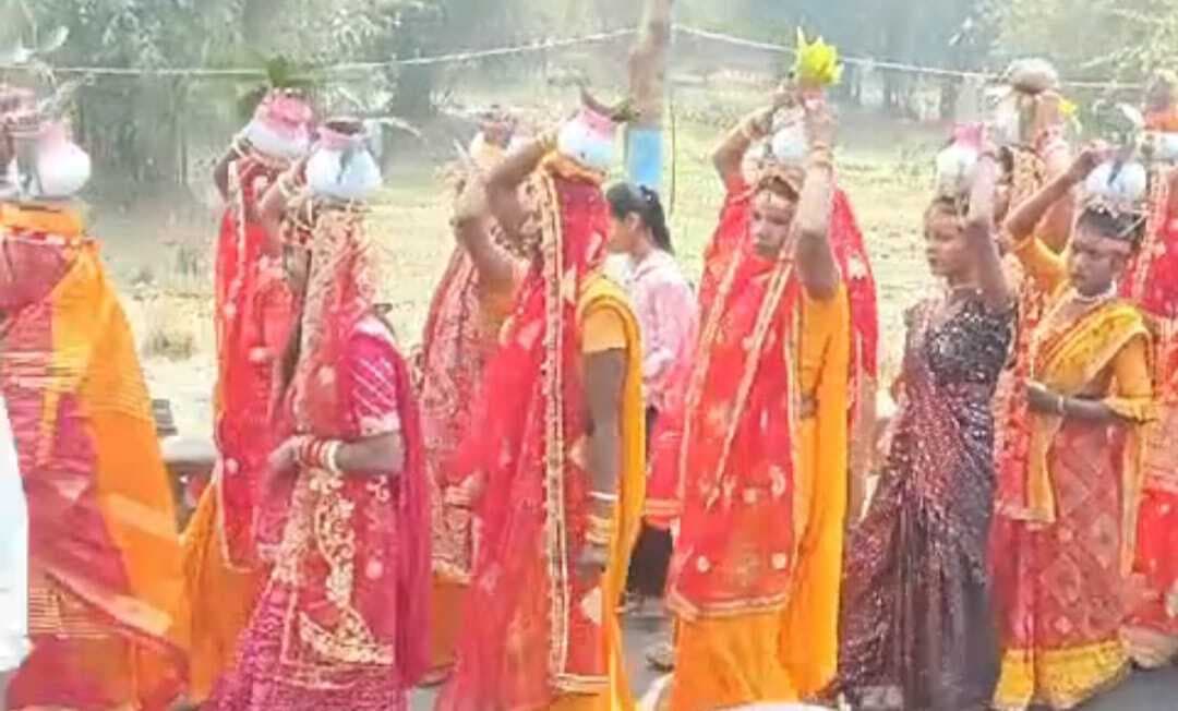 भ्मगवान हावीर की प्राण-प्रतिष्ठा को निकाली शोभायात्रा