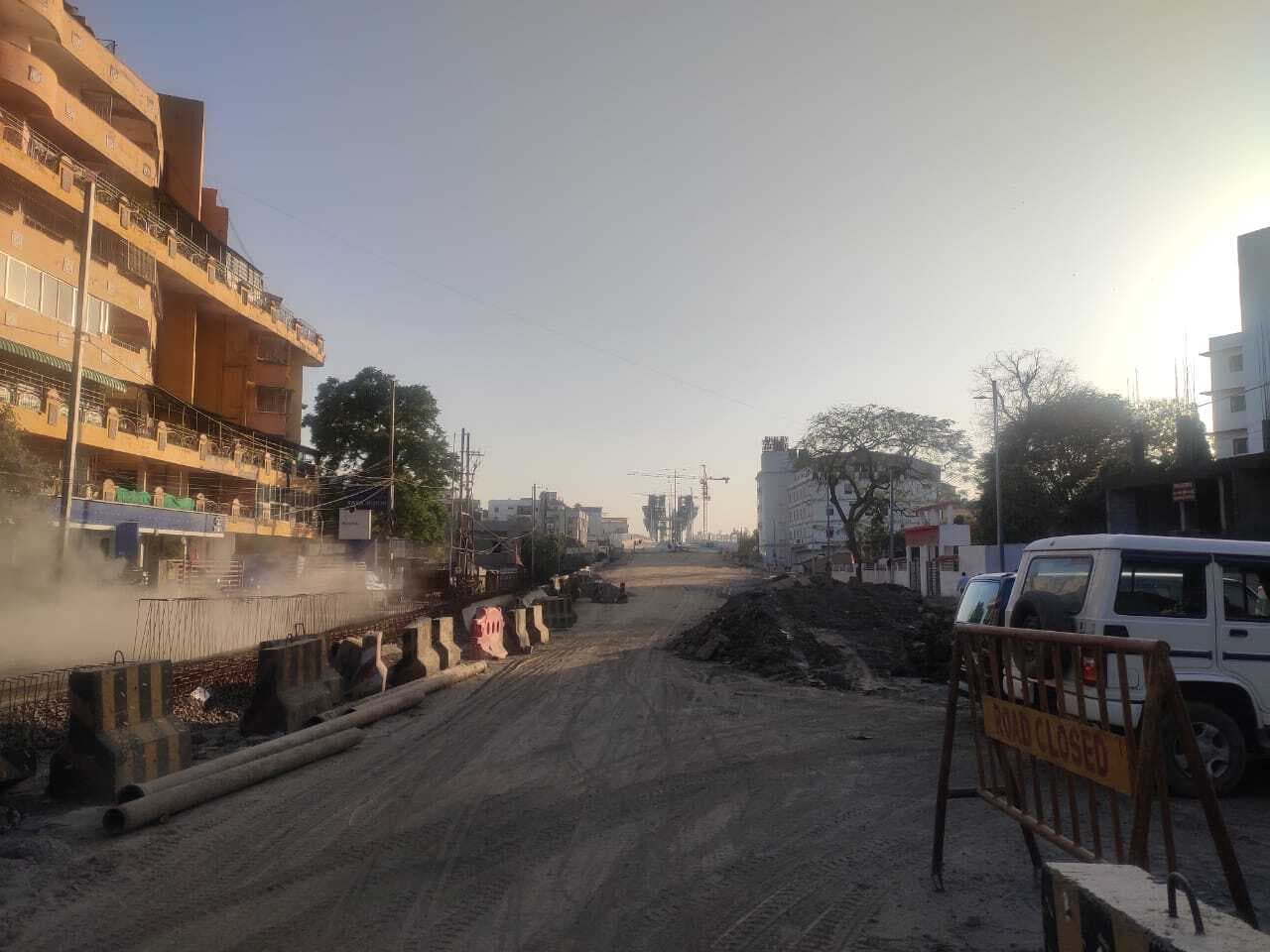 Ranchi News : सिरमटोली सरना स्थल के पास रुका हुआ है फ्लाइओवर के रैंप का काम