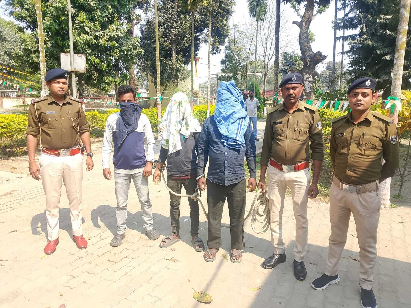 भूमि विवाद में दो पक्षों में मारपीट, तीन नामजद गिरफ्तार