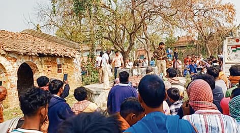 saran news : लापता किशोरी का शव कुएं से बरामद