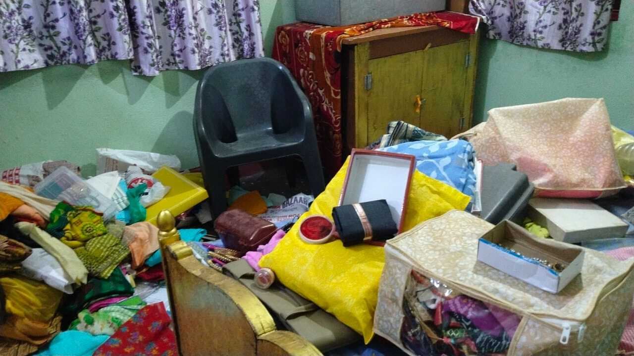 Gaya News : गंधार गांव में किसान के घर से उड़ाये 40 हजार रुपये सहित 14 लाख रुपये के गहने