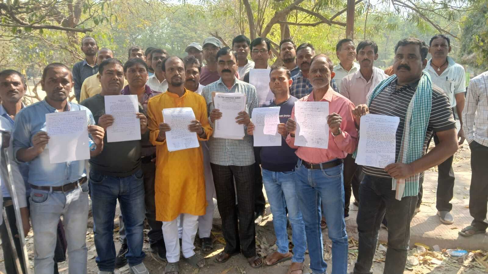 Gaya News : परिचारी अभ्यर्थियों ने सीटों के अनुसार बहाली की मांग की