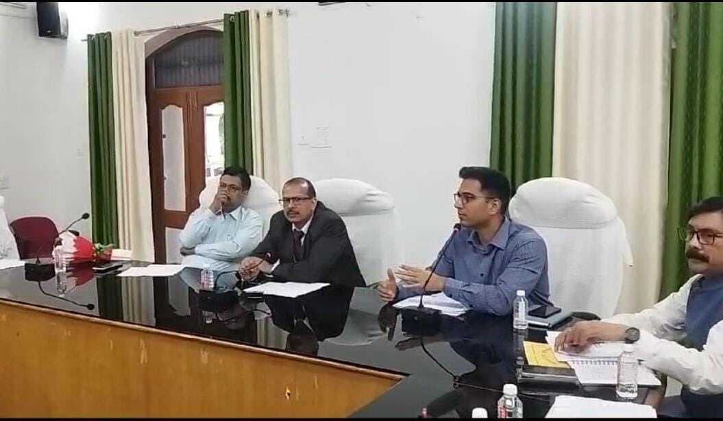 बैंक से लोन लेकर डिफाॅल्टर बने लोगों को चुकाना होगा लोन : केके पाठक