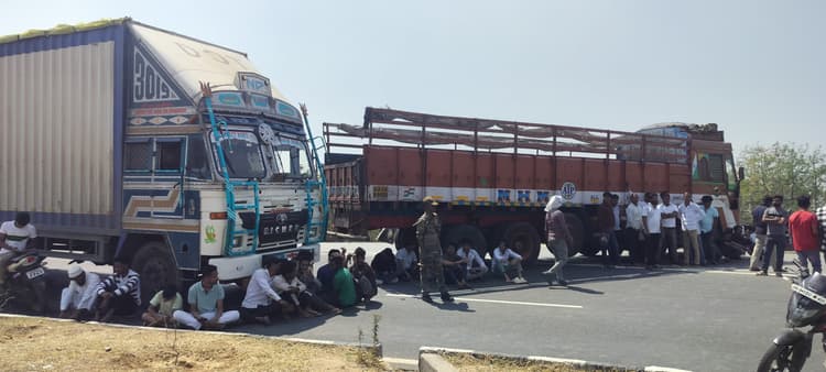 हादसे में युवक की मौत, तीन घंटे जाम