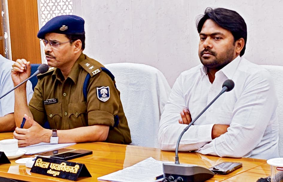 होली में विधि-व्यवस्था के मद्देनजर जिले के 115 स्थानों पर पुलिस बल तैनात