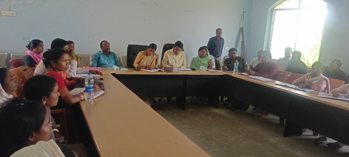 पंसस की बैठक में अनुपस्थित पदाधिकारियों से मांगा स्पष्टीकरण