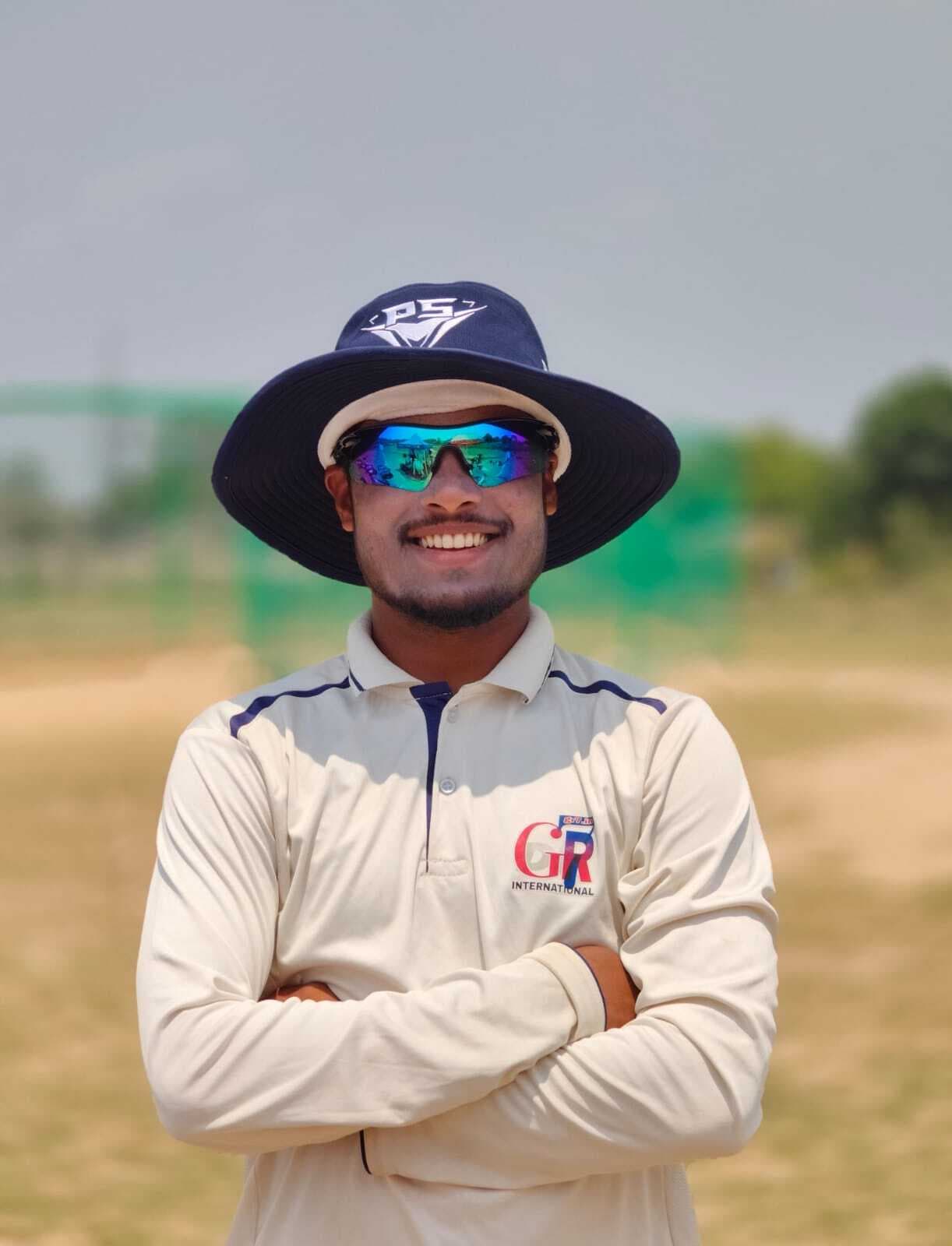 Sports : जिशान के शतक से बिरसा क्रिकेट अकादमी ने अमर साहू-11 को हराया