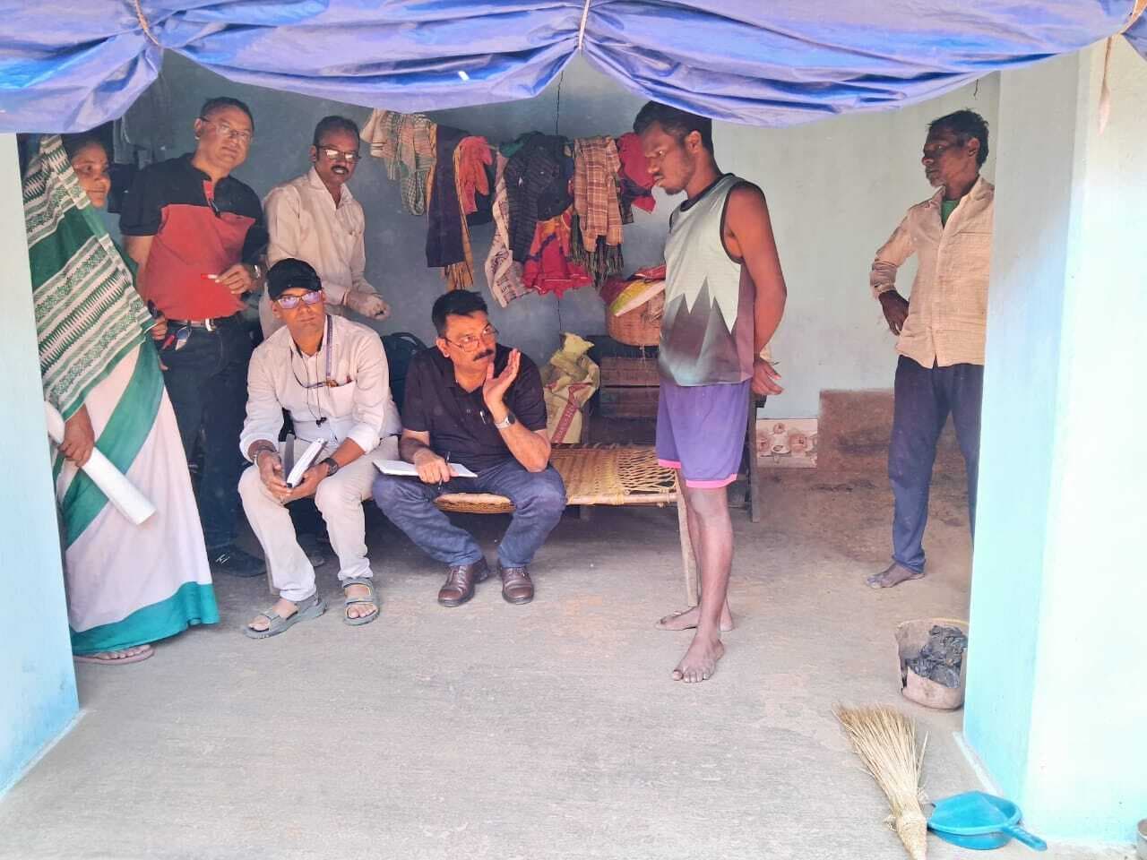 East Singhbhum News : डुमरिया के कई गांवों में फैला चिकनपॉक्स, डॉक्टर से इलाज नहीं कराना चाह रहे लोग