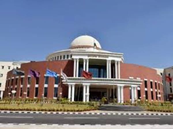 Ranchi News: प्रोफेसर नियुक्ति में नीड बेस्ड व्याख्याताओं को मिलेगा वेटेज, उम्र सीमा पर भी होगा विचार