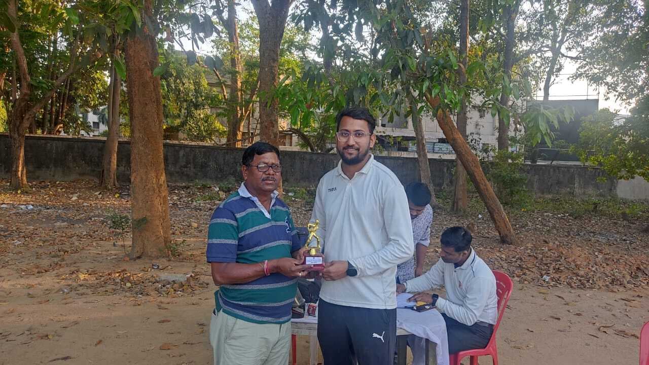 JSCA A DIVISION LEAGUE : सौरभ सेन ने जड़ा अर्धशतक, स्टूडेंट क्रिकेट क्लब तीन विकेट से जीता