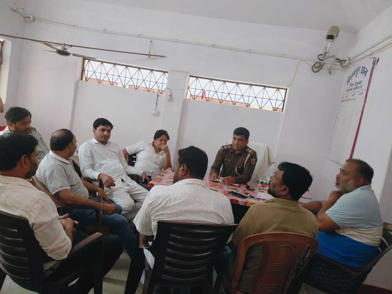 विशनपुर थाना में शांति समिति की बैठक आयोजित