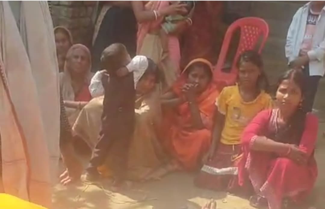 घर से निकलने वाली थी शादी की बारात, दुल्हा के दादी की आग से झुलसकर हुई मौत