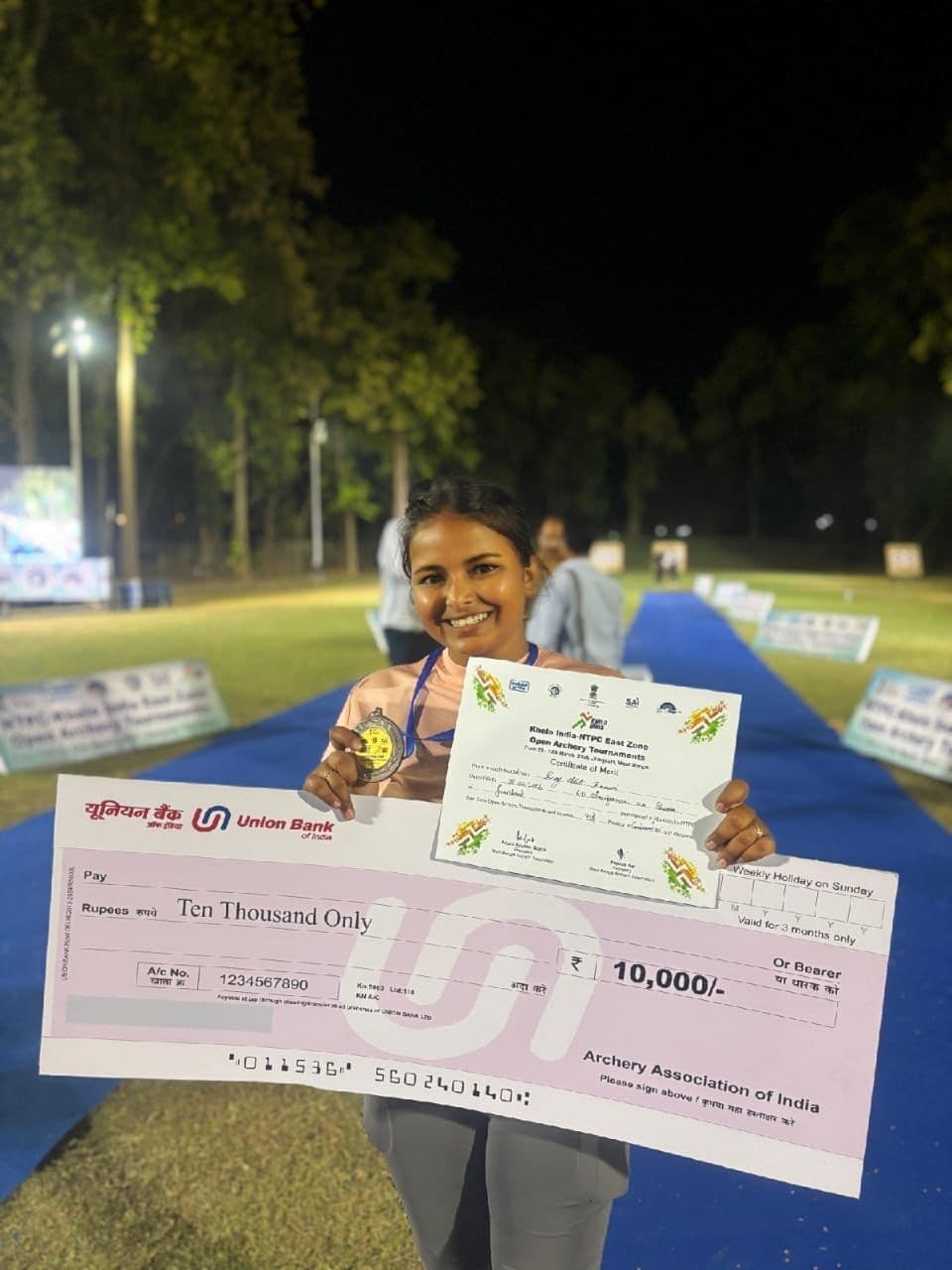 ARCHERY RAJ ADITI-DIVYANSHU SINGH :  राज अदिति व दिव्यांशु ने जीता कांस्य पदक