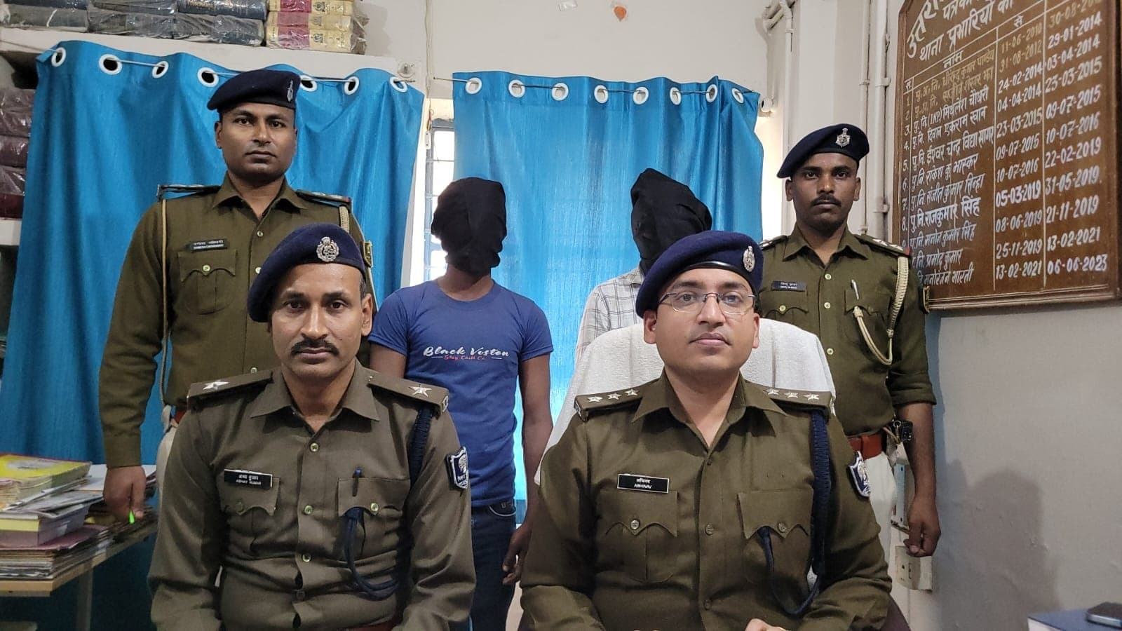 Patna News : कूड़ा उठाने की आड़ में चोरी करने वाला चोर और ज्वेलर गिरफ्तार