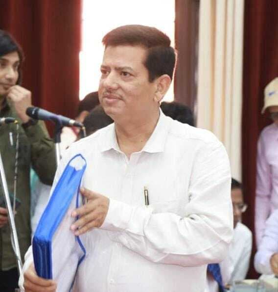 पर्व में शिक्षकों को वेतन न मिलाना दुर्भाग्यपूर्ण