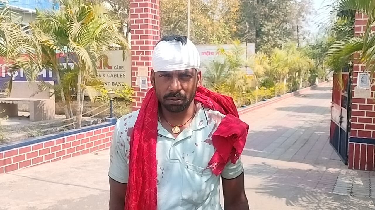 युवक को पीटकर किया घायल