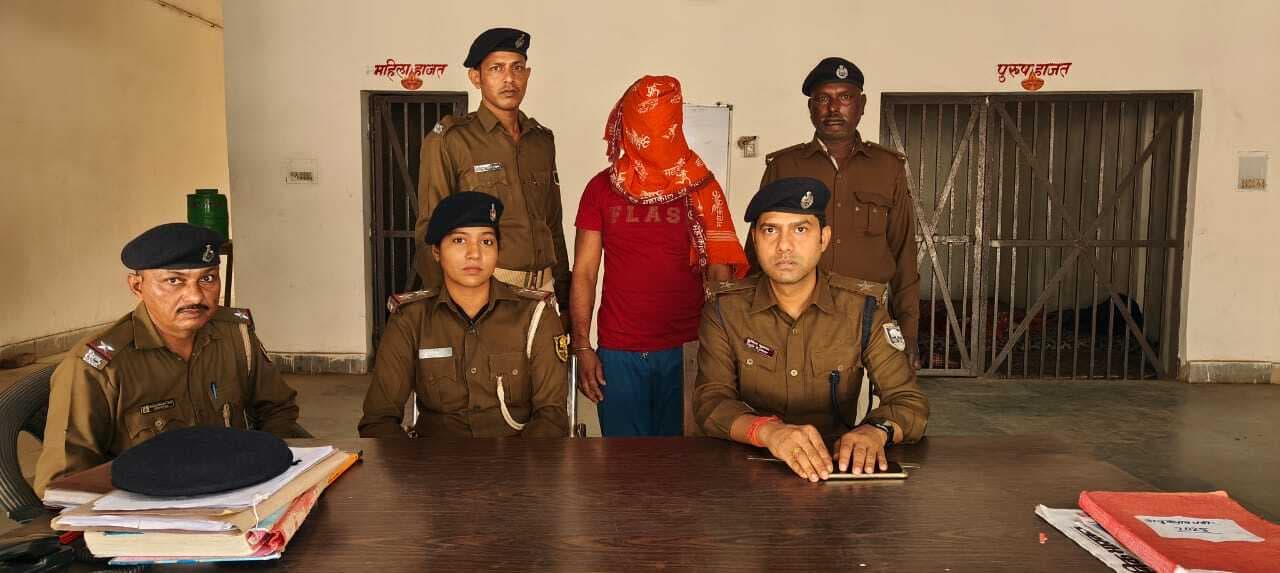 कोढ़ा पुलिस को बड़ी सफलता, टॉप-10 कुख्यात अपराधी मो मुन्ना गिरफ्तार