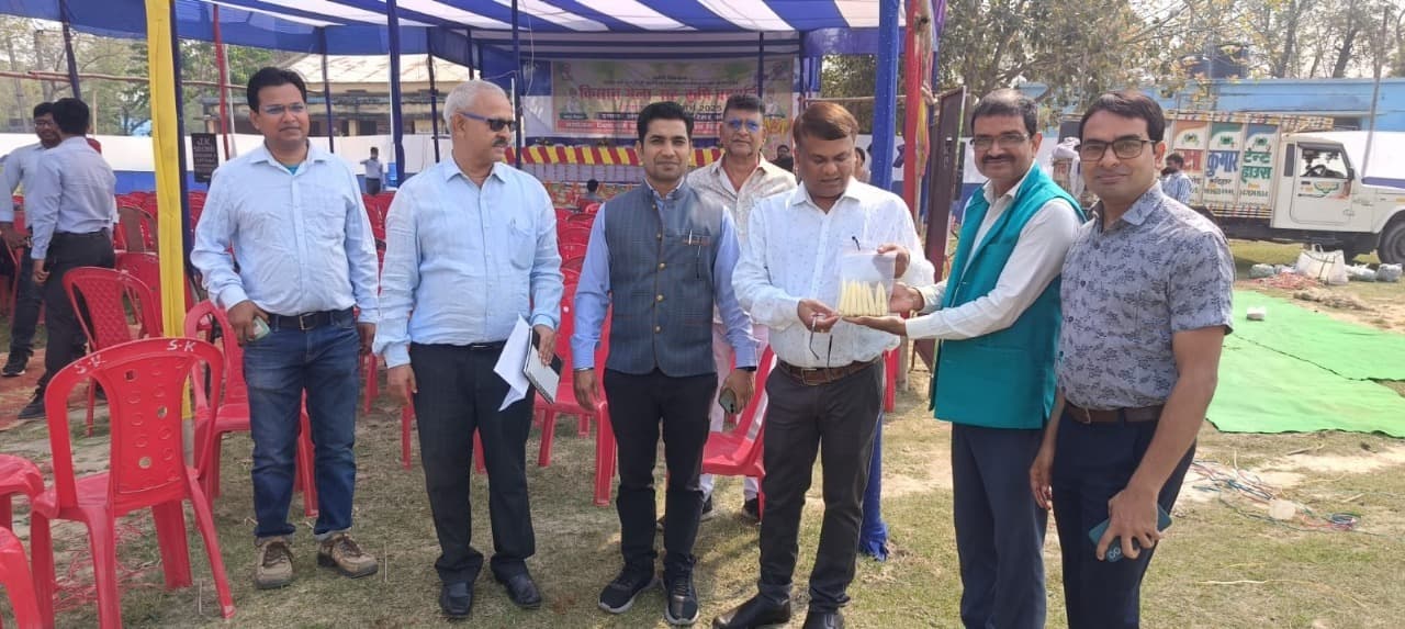 किसानों के बीच प्रमाण पत्र वितरण के साथ किसान मेला सह प्रदर्शनी का समापन