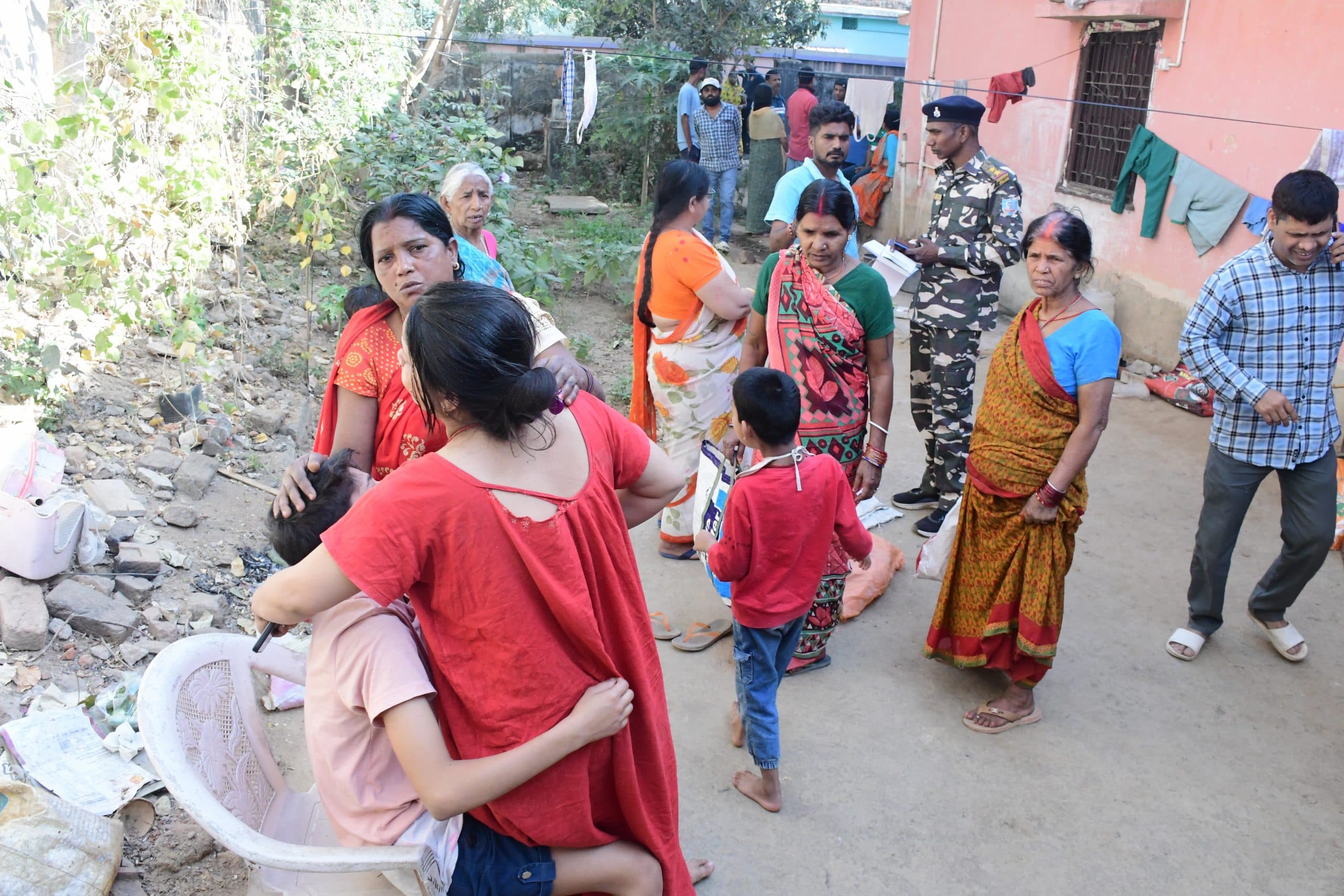 Deoghar News : असाध्य रोग और विषाद की चुप्पी, मरीज ने फांसी लगाकर दे दी जान