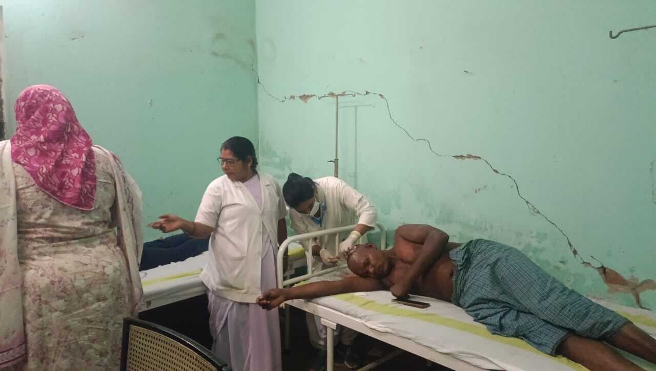 बालू खनन को लेकर मारपीट में आधा दर्जन लोग जख्मी, चार गिरफ्तार