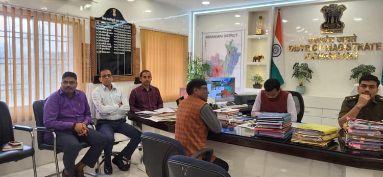 जिले में 218 स्थलों पर मजिस्ट्रेट व पुलिस पदाधिकारी तैनात