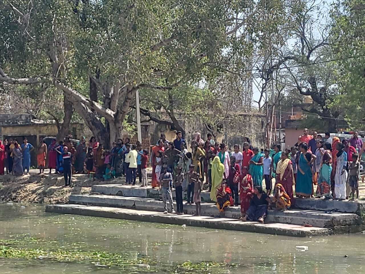 तालाब में डूबने से बच्चे की 13 वर्षीय छात्र मौत