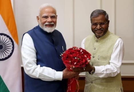 Political News : प्रधानमंत्री से मिले बाबूलाल, प्रदेश की वर्तमान परिस्थिति पर की चर्चा