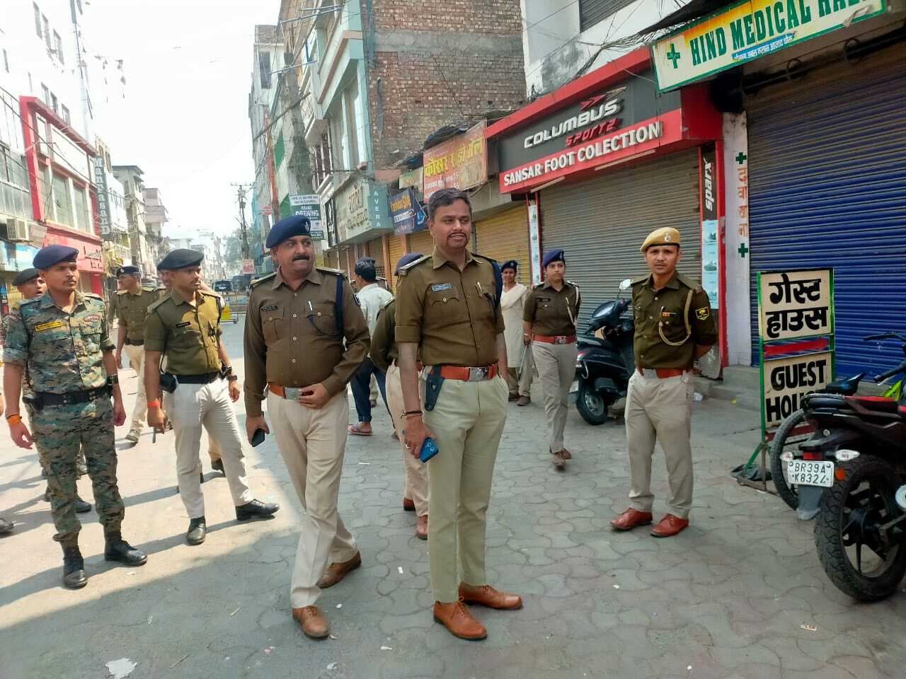 चाक चौबंद सुरक्षा व्यवस्था के बीच होली शांतिपूर्ण माहौल में संपन्न