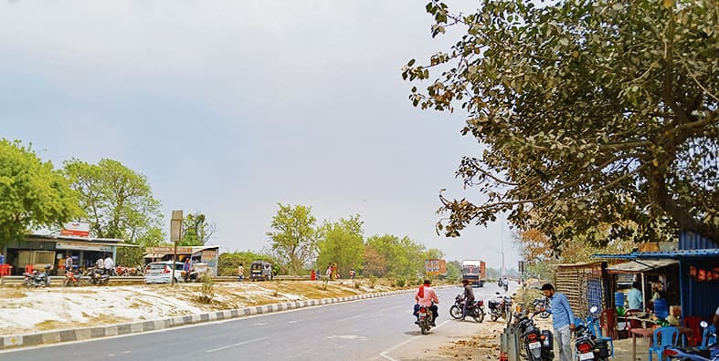 Gopalganj News  : पछुआ हवा के साथ आसमान में छाये बादल, कई इलाकों में हुई बूंदाबांदी